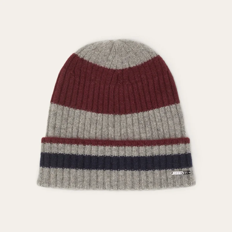 Retro cap with faded wash finish -Beanie Cashmere