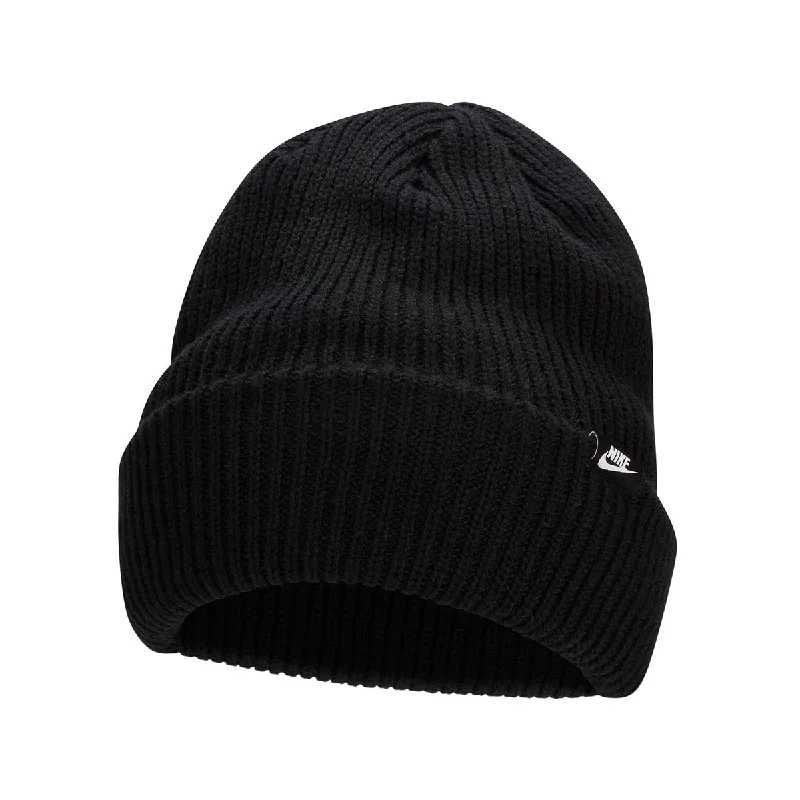 Bright red cap for standout team spirit -Nike - Peak Cuff Beanie Black