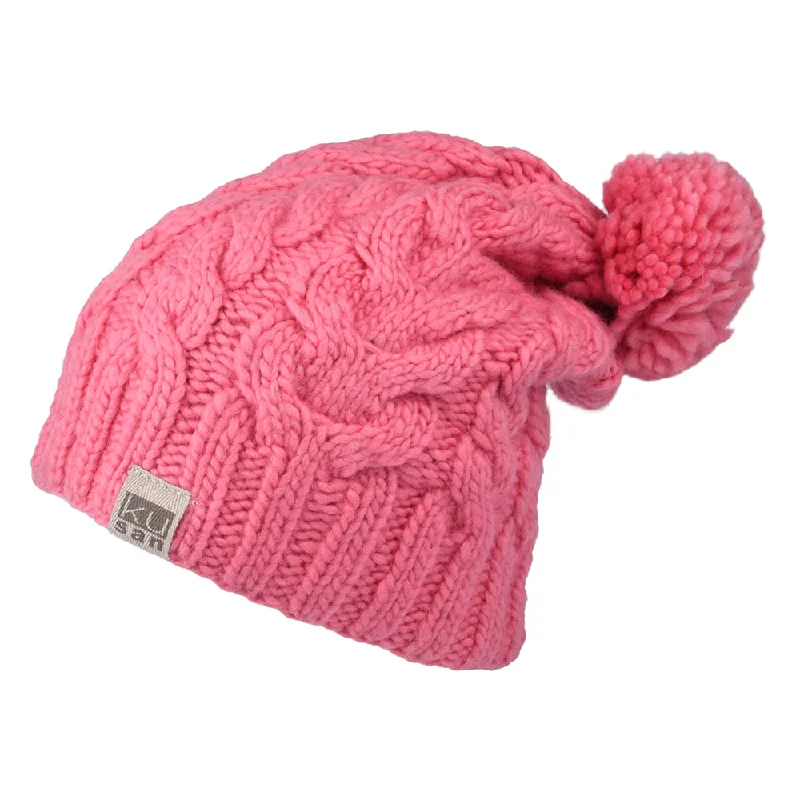 Classic cap with curved bill silhouette -Kusan Oversized Bobble Hat - Bubblegum Pink